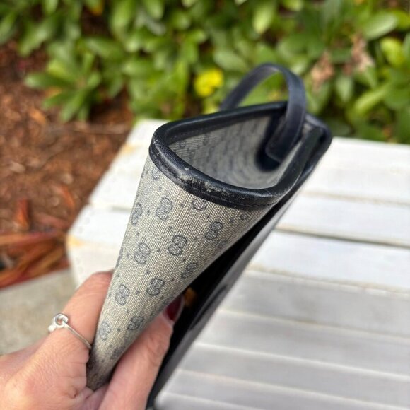 Gucci Vintage Clutch Crossbody - Picture 12 of 12